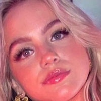 Emma Brooks Çıplak