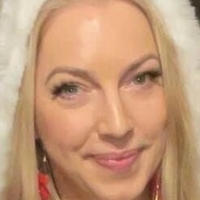 Emma Vardy Çıplak
