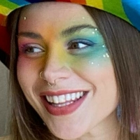 Emmily Mello Çıplak