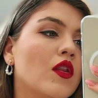 Esmé Louise James Çıplak