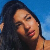 Estefania Gomez Çıplak