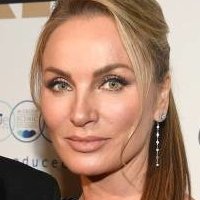 Eva Halina Çıplak
