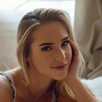 Eva Mikulski Çıplak