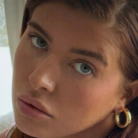 Eva Moxon Çıplak