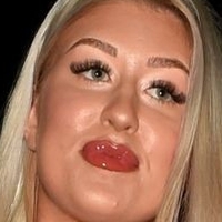 Eve Gale Çıplak