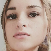 fikikikie Çıplak