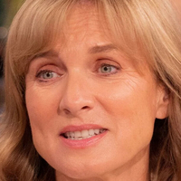 Fiona Bruce Çıplak
