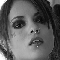 freethaizsuicide Çıplak