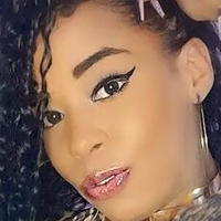 Gabriela Góes Çıplak
