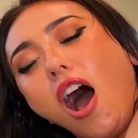 Gia Venetia Çıplak