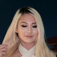 Gina Nguyen Çıplak