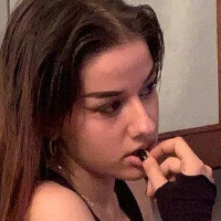 girlfrmthemoon222 Çıplak