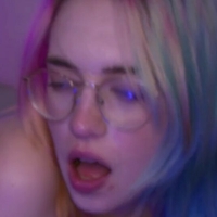 Girls With Colored Hair  Çıplak