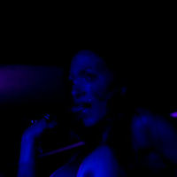 Gogo Stripper Çıplak