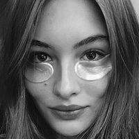 Grace Elizabeth Çıplak