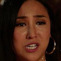 Greta Lee Çıplak