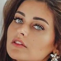 Hanna Iluszczenko Çıplak