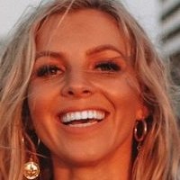 Hannah Polites Çıplak