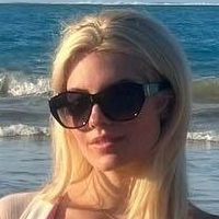 Hannah White Çıplak