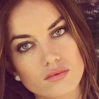 Heidi Lushtaku Çıplak