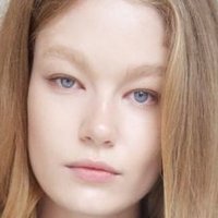 Hollie-May Saker Çıplak