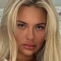 hollyhensonx Çıplak