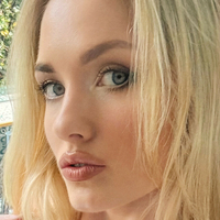 hollysworldvip Çıplak