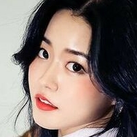 Hong Jieun Çıplak
