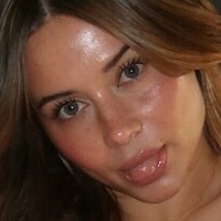 hottlips Çıplak
