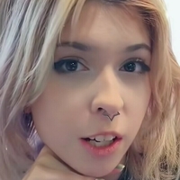 I.lov.u.momo Çıplak