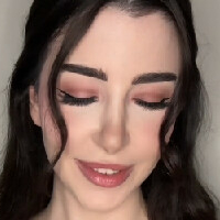 ilyvivi Çıplak