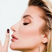 Irem Derici Çıplak