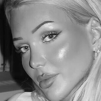 Isa Ostling Çıplak