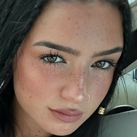 Issey Moloney Çıplak