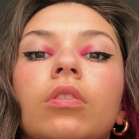 Jadeyeyess Çıplak