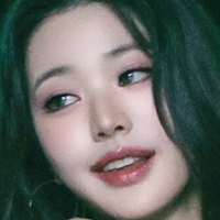 Jang Won-young Çıplak