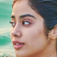 Janhvi Kapoor Çıplak