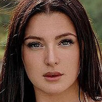 Jennifer Degenhart Çıplak