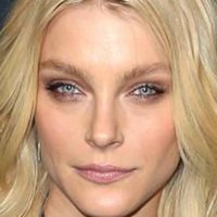Jessica Stam Çıplak