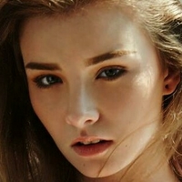 Jessie Vard Çıplak