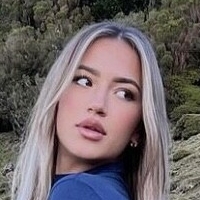 Joellejrz Çıplak