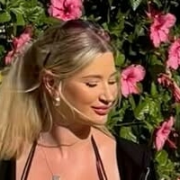 Juicy Georgia Çıplak