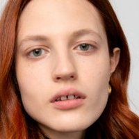 Julia Banas Çıplak