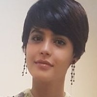 Julia Dalavia Çıplak