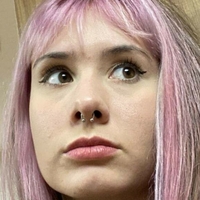 Julia K Barni Çıplak