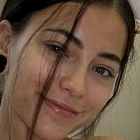 Julia Shine Çıplak