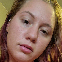 Julie Elizabeth Marie Çıplak