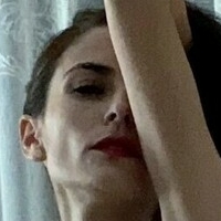 Julyana Çıplak