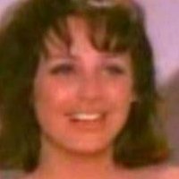 Karin Glier Çıplak