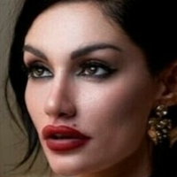 karlabellucci Çıplak